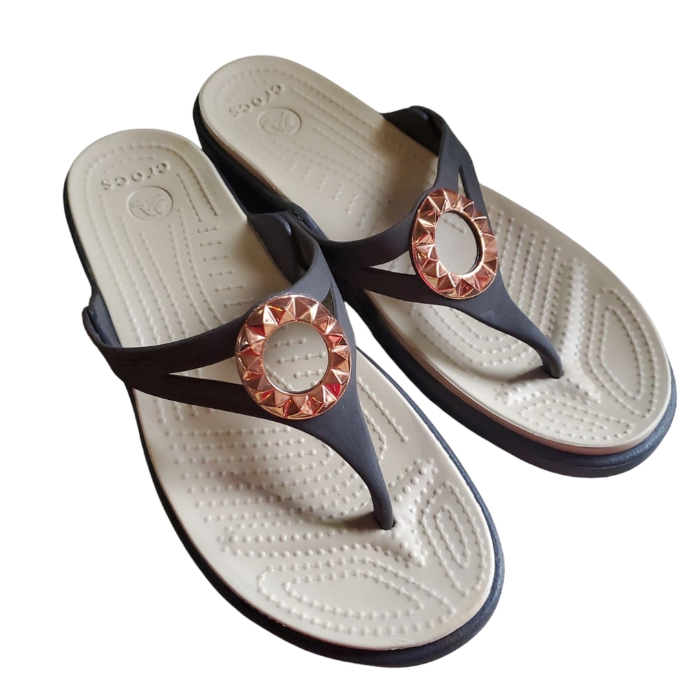 Crocs Women's Black Sandals Size 6 - Picture 1 of 6